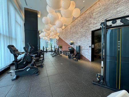 For Lease - 3200 William Colston Avenue Unit# 1304, Oakville, Ontario - Photo 2