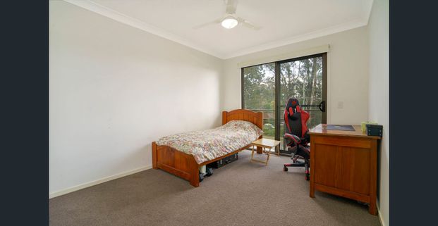 Spacious 3 bedrooms Townhouse in Calamvale - Photo 1