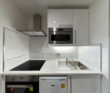 Studio to rent - Photo 5