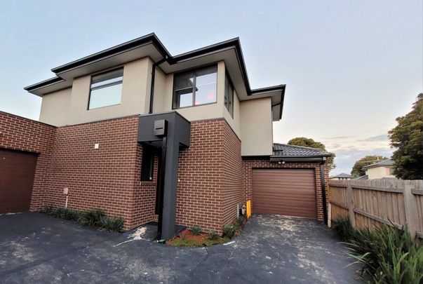 3/58 Koonawarra Street, 3168, Clayton Vic - Photo 1