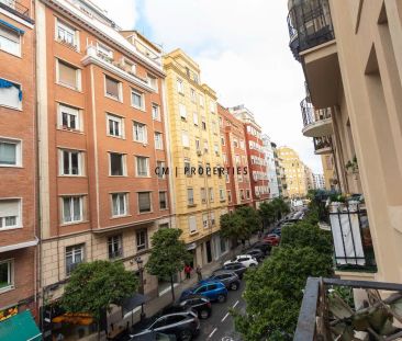 Valencia - Photo 3