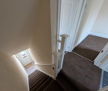 2 bedroom House To Let Total Size: 775 SQ FT - Photo 1