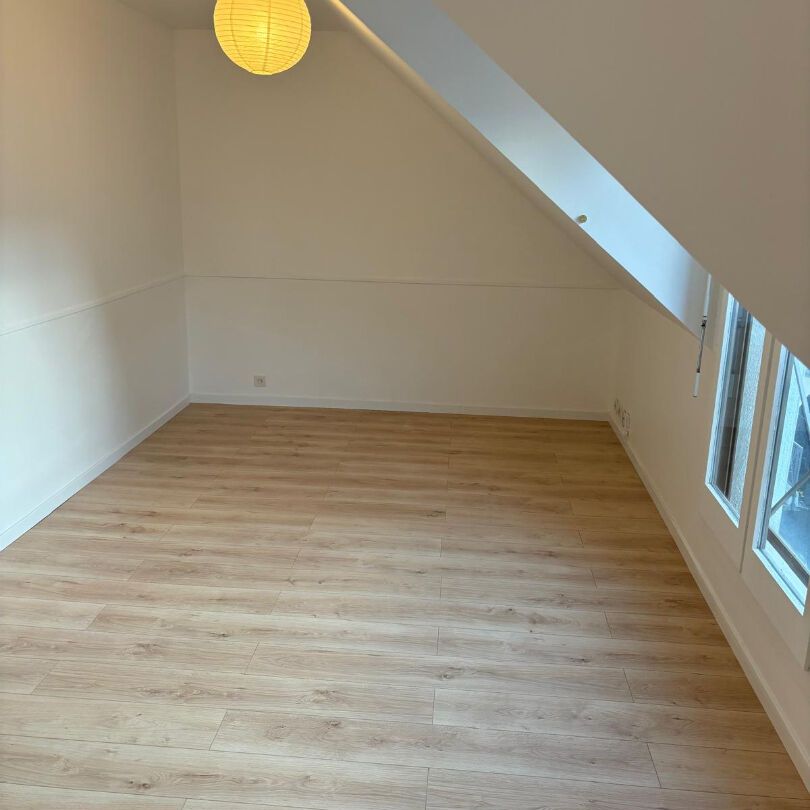 Appartement Rueil Malmaison 2 pièce(s) 33 m2 - 44,60m² au sol - Photo 1