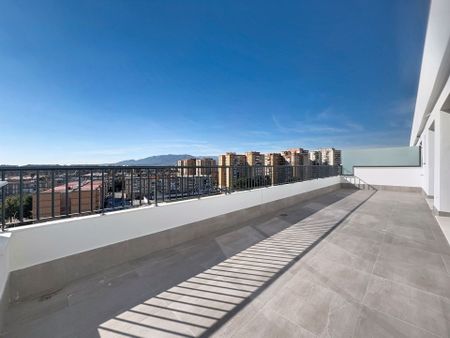 Ático de alquiler en Calle Menorca, Los Guindos - Parque Mediterráneo - Santa Paula - Photo 4