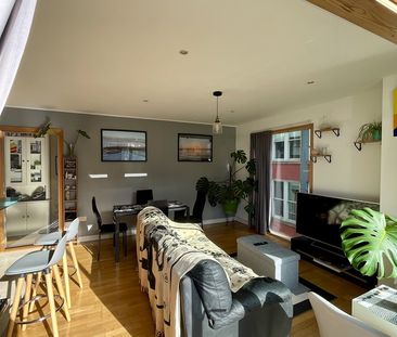 2 Bed Flat, Church Street, M4 - Photo 2