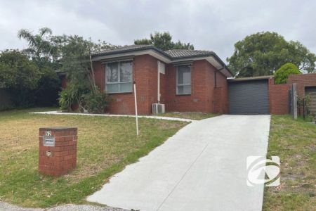 GREAT LOCATION ! - Photo 5