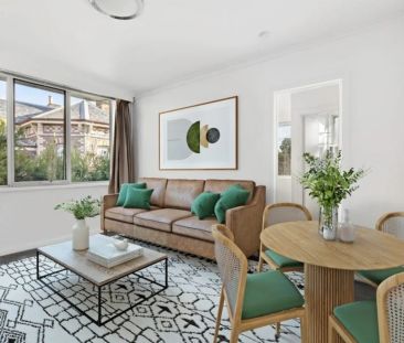 Easy St Kilda Living Near Albert Park Lake & Transport - Photo 1