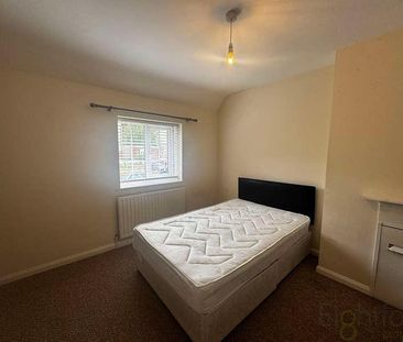 Colbourne Avenue, Brighton, BN2 - Photo 2