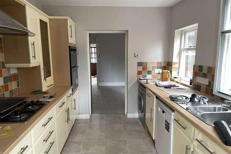 Station Terrace, Twyford, RG10 - Photo 5