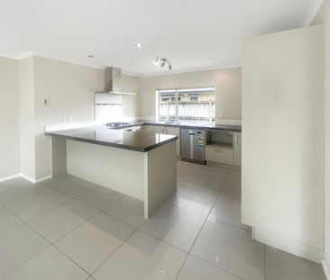 Flat Bush, 5 bedroom - Photo 6