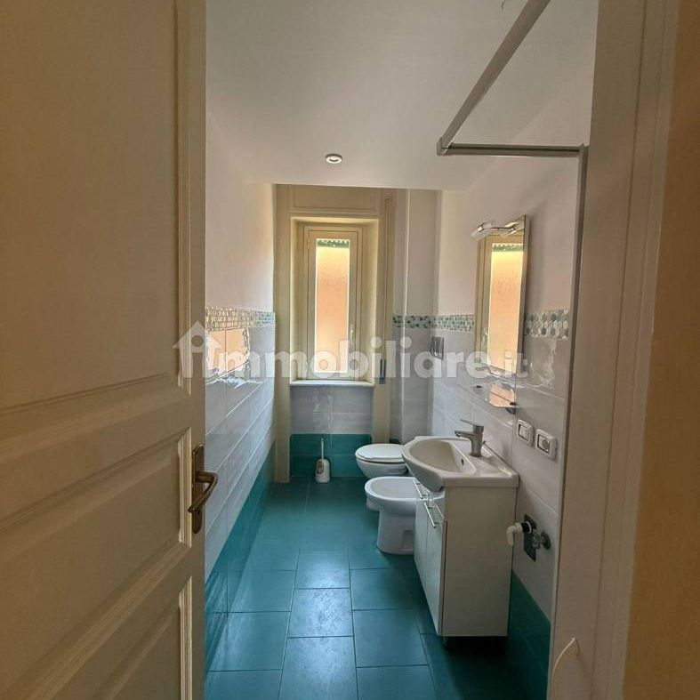 Trilocale via Dina e Clarenza 18, Centro Storico, Messina - Foto 1