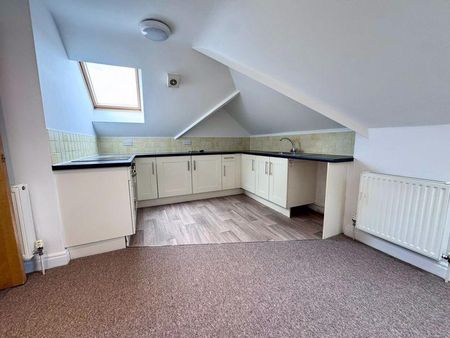 2 bedroom apartment to rent - Photo 4