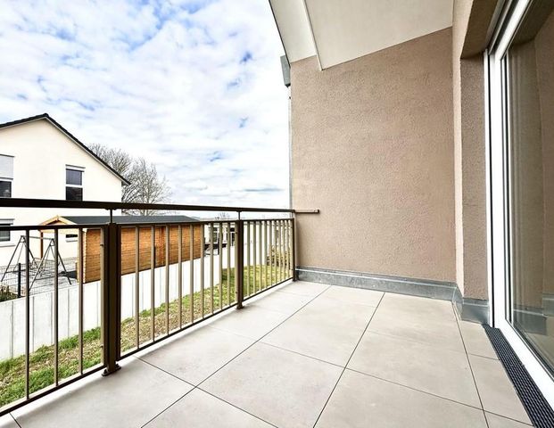 Eleganz und Weitblick – Dachgeschosswohnung mit zwei Loggien und luxuriösem Design - Foto 1