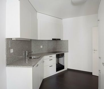 "Schöne und zentrale 3.5-Zimmerwohnung!" - Photo 1