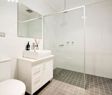 43 Grove Street, St Peters NSW 2044 - House For Rent | Domain - Photo 5