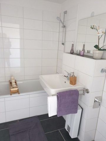 Meine neue Wohnung: Sanierte 1,5-Zimmer-Single-Wohnung - Photo 2