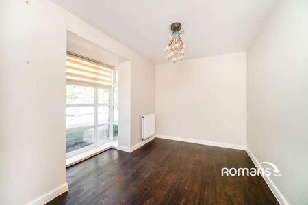 Draper Crescent, Wokingham, RG40 - Photo 3