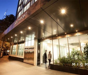 BRAND NEW FLOORBOARDS & FRESHLY PAINTED! - Photo 4