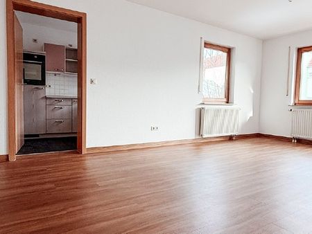 TOLLE 1-Raum-Wohnung in EINSIEDEL mit BALKON und STELLPLATZ mieten - Photo 3