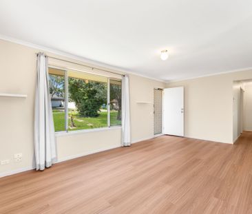 Charming 3-Bedroom Home in Waterford West. - Photo 1