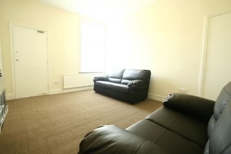 3 Bed - Hazelwood Avenue, Jesmond, Ne2 - Photo 4