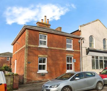 Station Road, Netley Abbey, SO31 - Photo 6