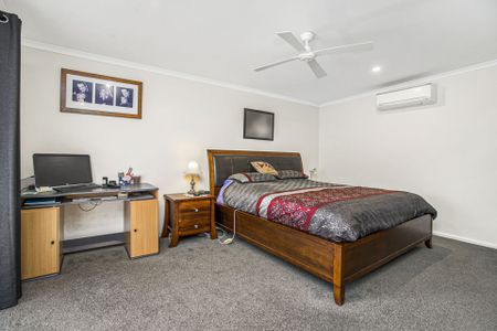 15 Hamlet Street, Wendouree - Photo 3