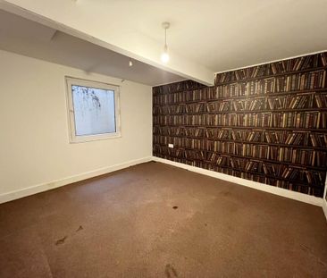 2 bedroom maisonette to rent - Photo 5