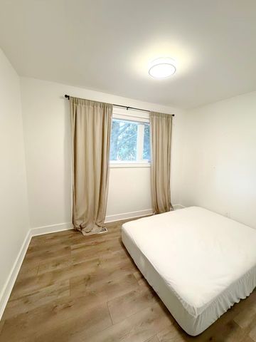 For Lease - 741 Proctor Road Unit# Upper, Burlington, Ontario - Photo 5