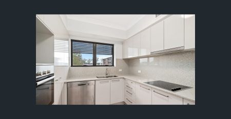 Neat & Tidy Apartment in the Heart of Sherwood - Photo 3