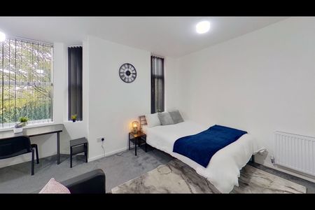 Studio Flat, Barrfield Road, M6 - Photo 5