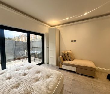 1 Bed Flat, Santley Street, SW4 - Photo 1