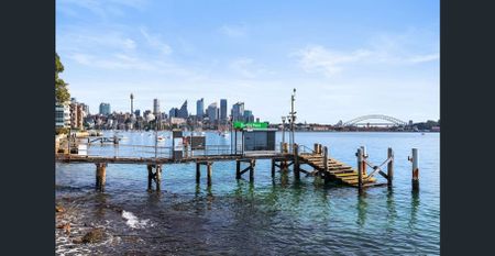 Elegant 2-Bedroom Apartment - Photo 4