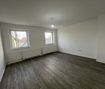 So macht wohnen Spaß: zentrale modernisierte 3-Zimmer-Wohnung - Foto 1
