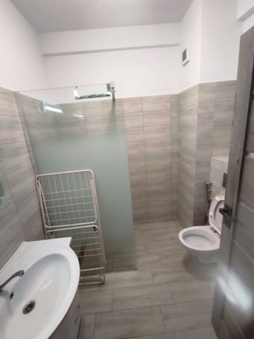 Apartament 2 camere, 43 mp, zona Centru - Fotografie 5