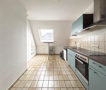 Charmante Dachgeschosswohnung Möbliert / Bilder folgen.... - Foto 6