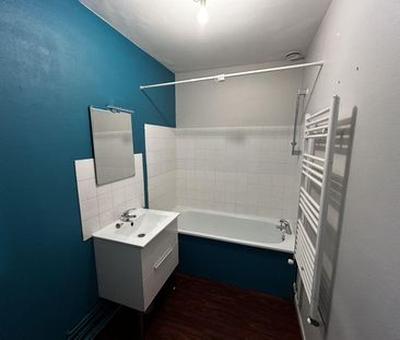 Location Maison 3 pièces 68m² VONNAS 01540 - Photo 4