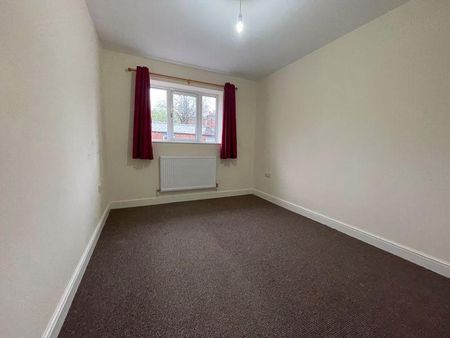 2 bedroom end of terrace house to rent - Photo 2