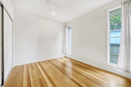 Beautiful home close to the beach - Photo 2