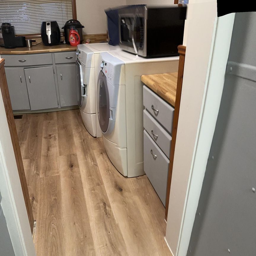 For Lease - 33 Jessie Street, Brampton, Ontario - Photo 1