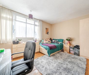 4 bedroom terraced house to rent - Photo 5