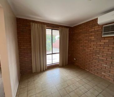 Immaculate 2 Bedroom in Central Shepparton! - Photo 1