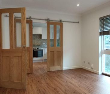 3 bedroom detached house to rent - Photo 1