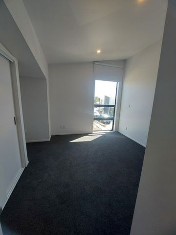 Brand new two bedroom townhouse in central Paraparaumu. Two weeks free rent bonus!!! - Photo 4