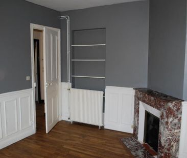 A LOUER à REIMS, Secteur Jean Jaurès UN APPARTEMENT de type 3 avec ... - Photo 3