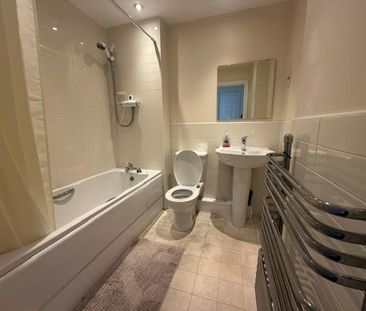 2 bedroom apartment to rent - Photo 6