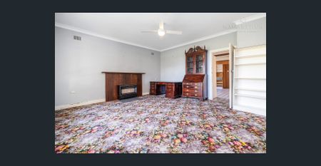 Spacious & Secure Family Home in Prime Kooringal Location - Photo 4