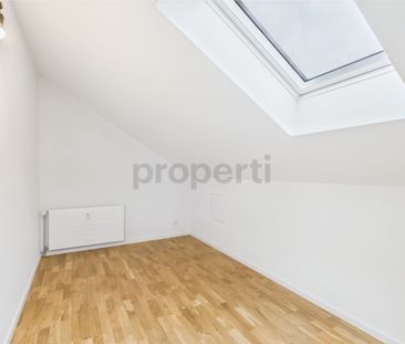 Charming 4.5-room apartment in a listed building in Büsserach - Photo 5