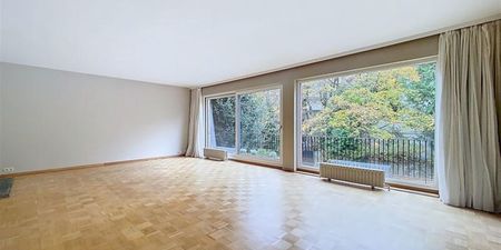 Woning te huur in Ukkel voor € 3.950 met 6 slaapkamers - Foto 2