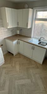 3 bed terraced house to rent in Fairholm Road, Benwell, Newcastle-upon-Tyne, NE4 - Photo 3